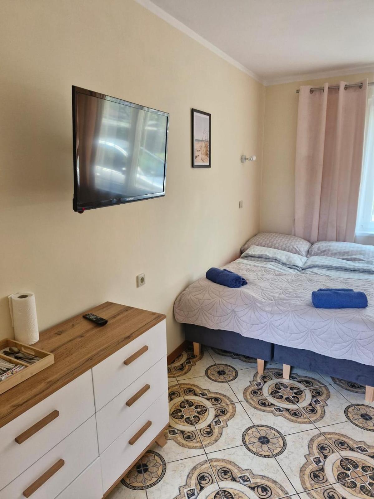 Pokoje Goscinne Muszelka Łeba Exterior foto